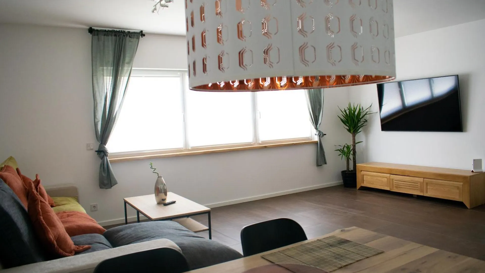 Unique Flat Appartement Düsseldorf Duitsland